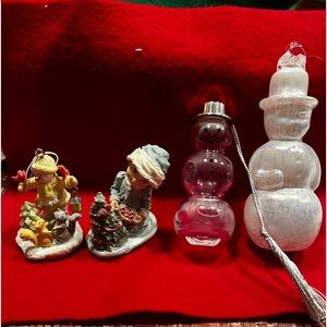 Hand blown Santas and mini Xmas decorations